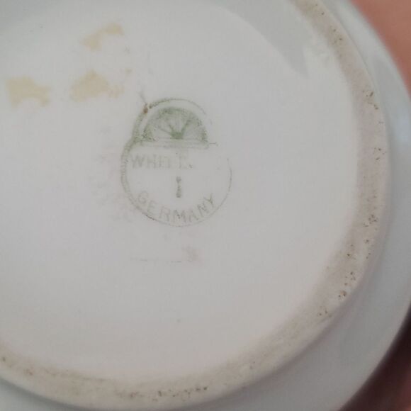 Lot of 2 Vintage Porcelain "Moustache" Coffee Cups - Picture 12 of 12